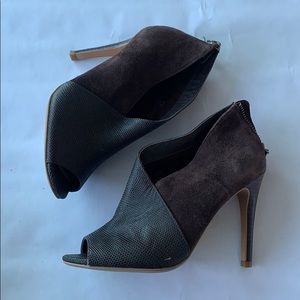 Halogen Heels